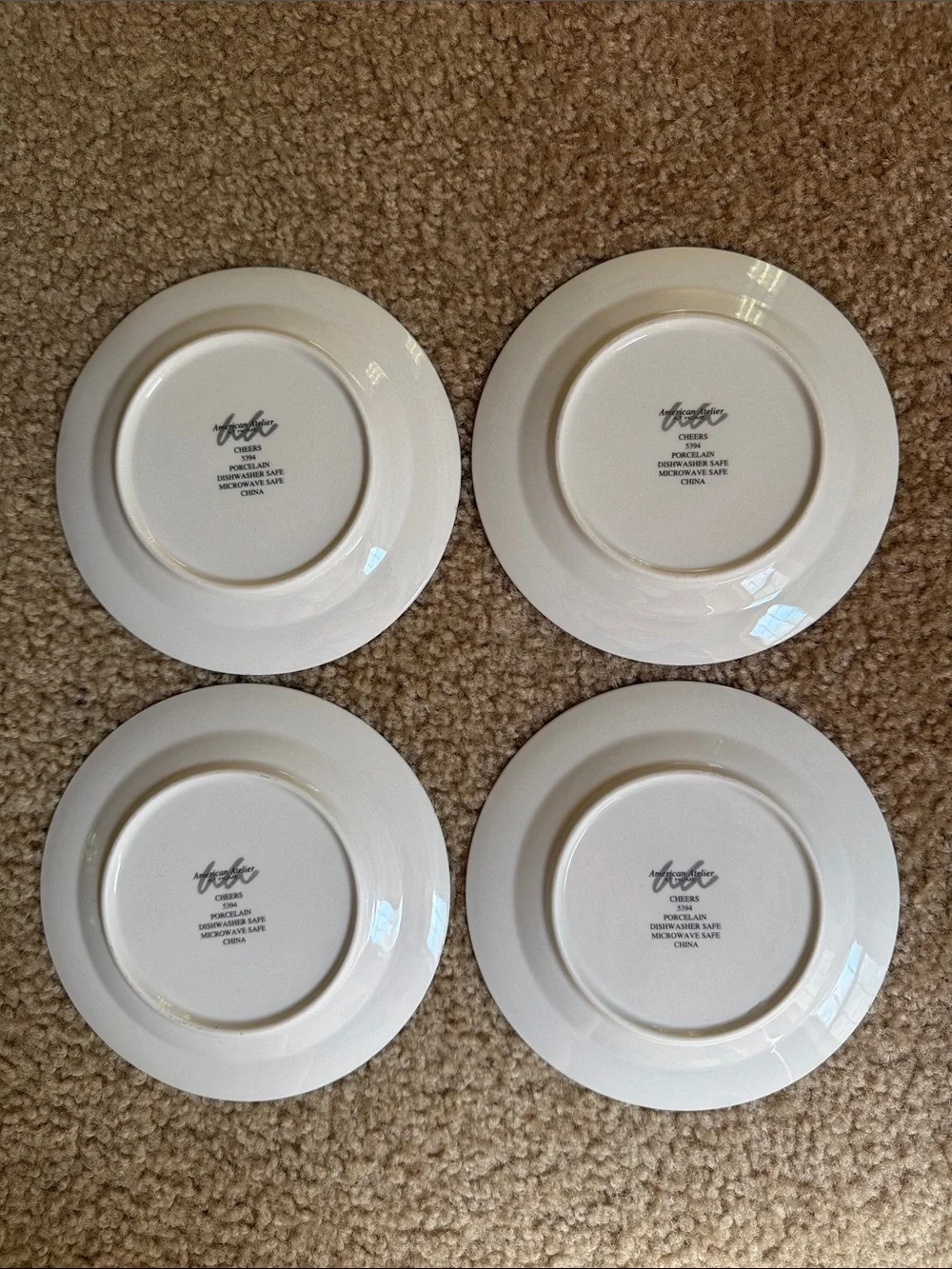 “Cheers” Canapé Plates (Set of 4)